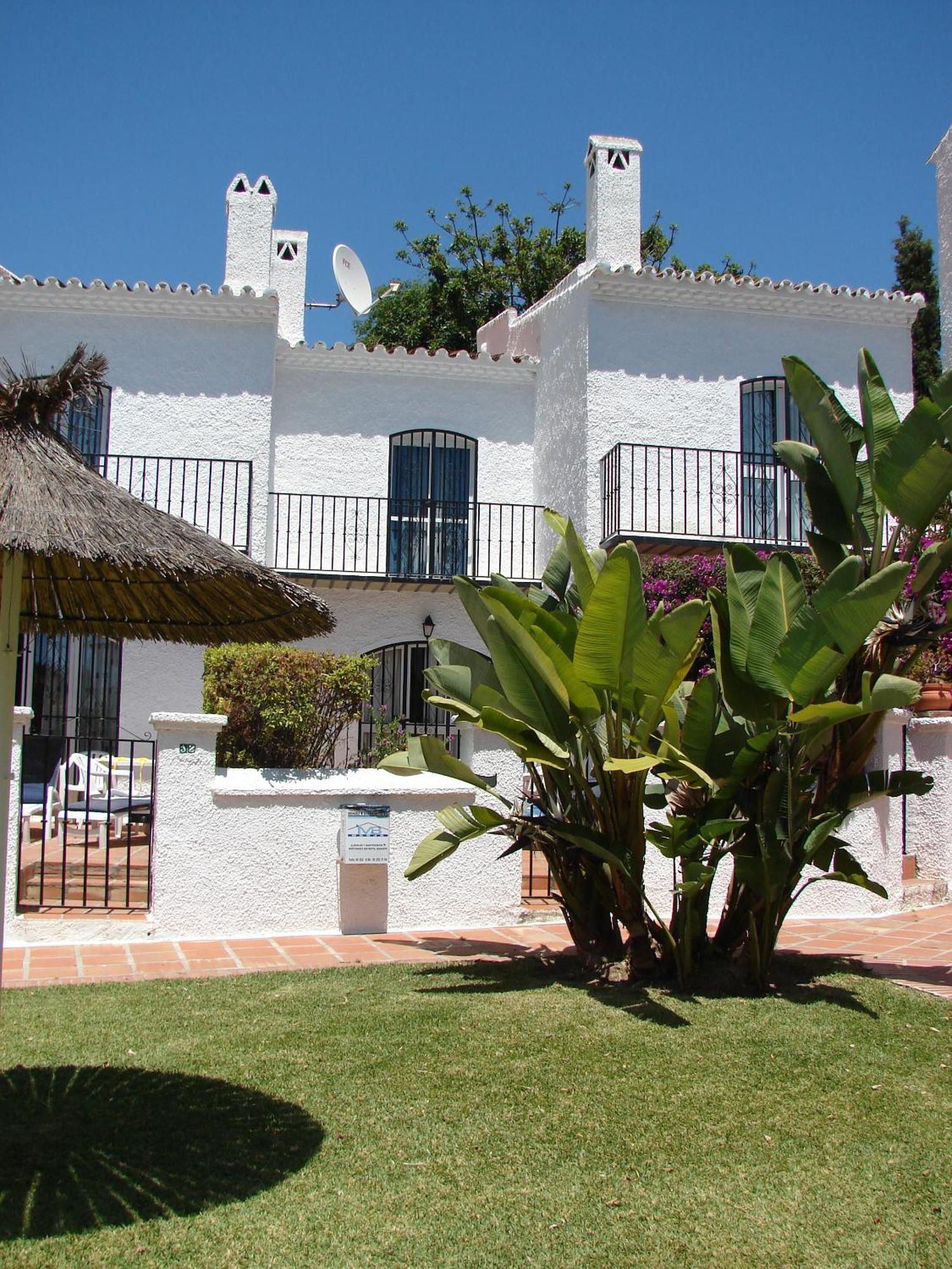 Apartamento Pinos 11 Menyber Nerja Exterior foto